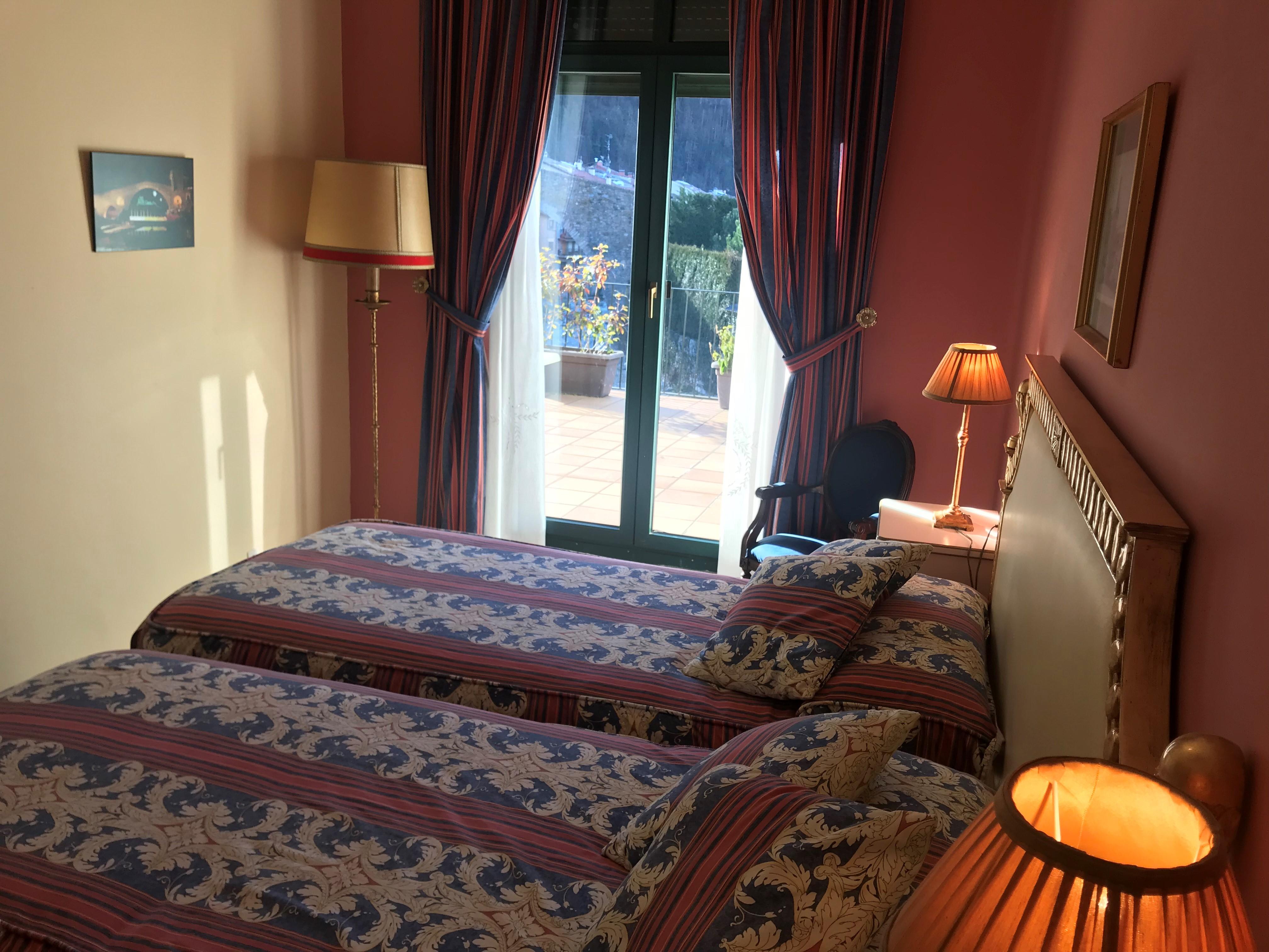 Hotel De 캄프로돈 외부 사진